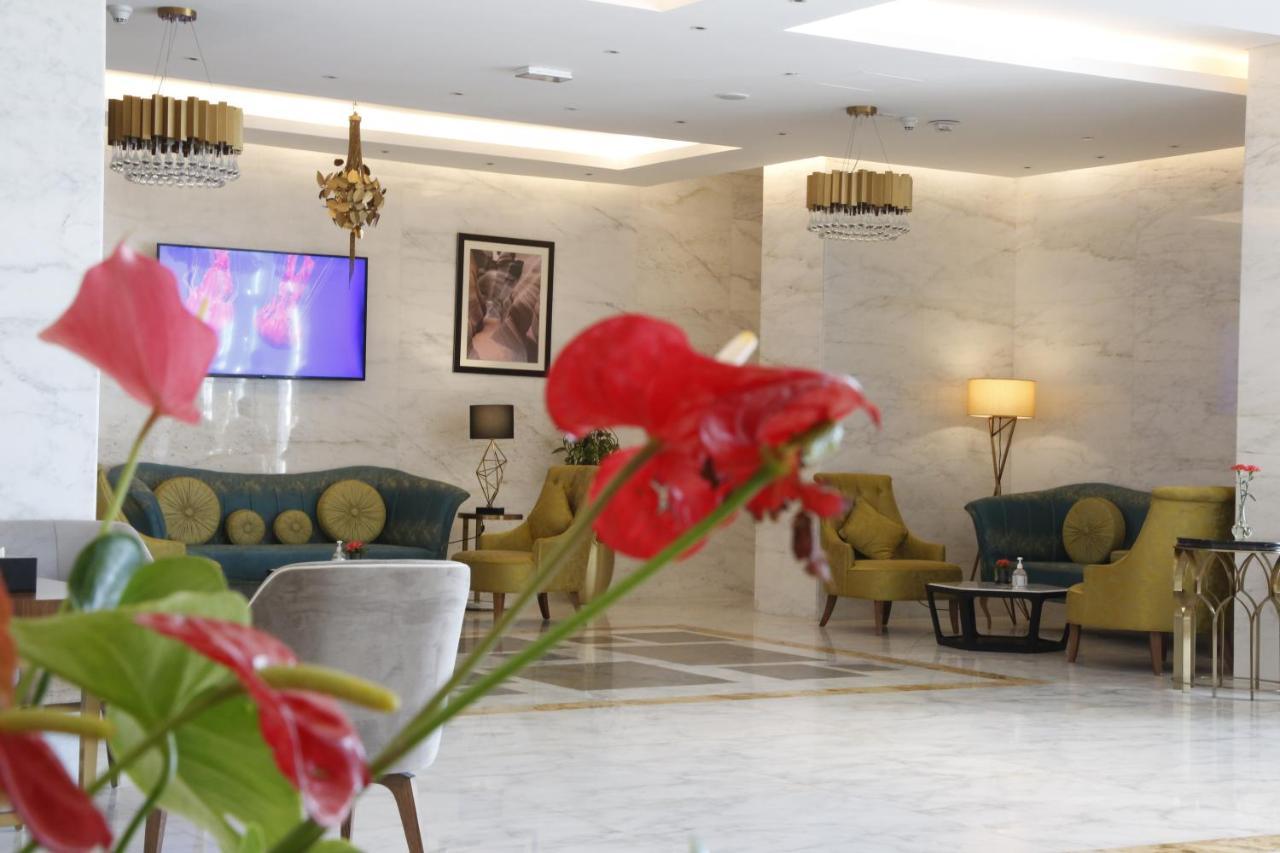 Waterfront Hotel Apartment Lusail Dış mekan fotoğraf Lobby