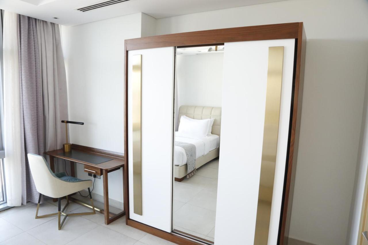 Waterfront Hotel Apartment Lusail Dış mekan fotoğraf Sliding doors